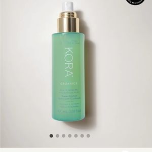 Kora organics minty mineral hydration mist